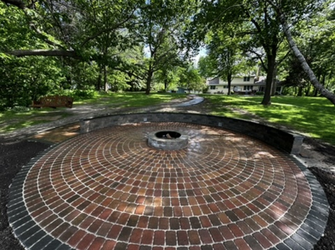 Firepit Brick Circle 1