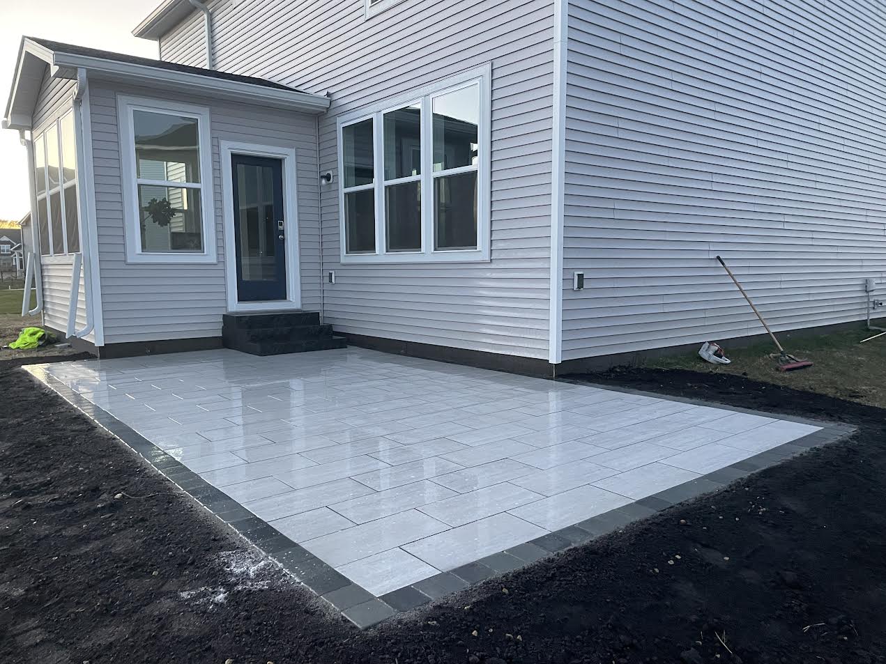 Modern Patio White